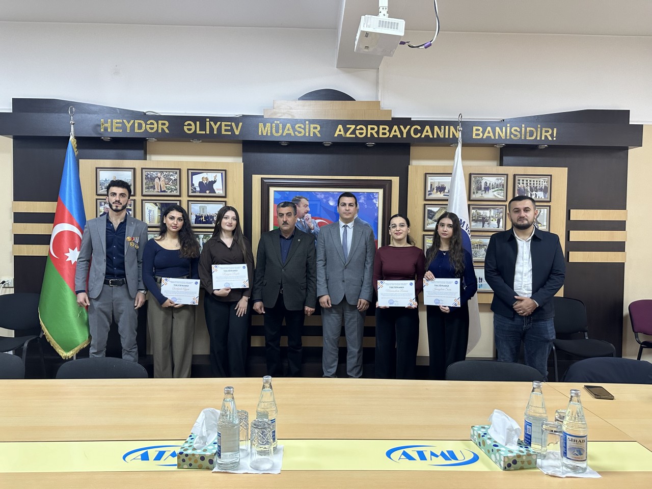 ATMU-da Zəfər Gününə həsr olunmuş tədbir keçirildi - FOTOLAR